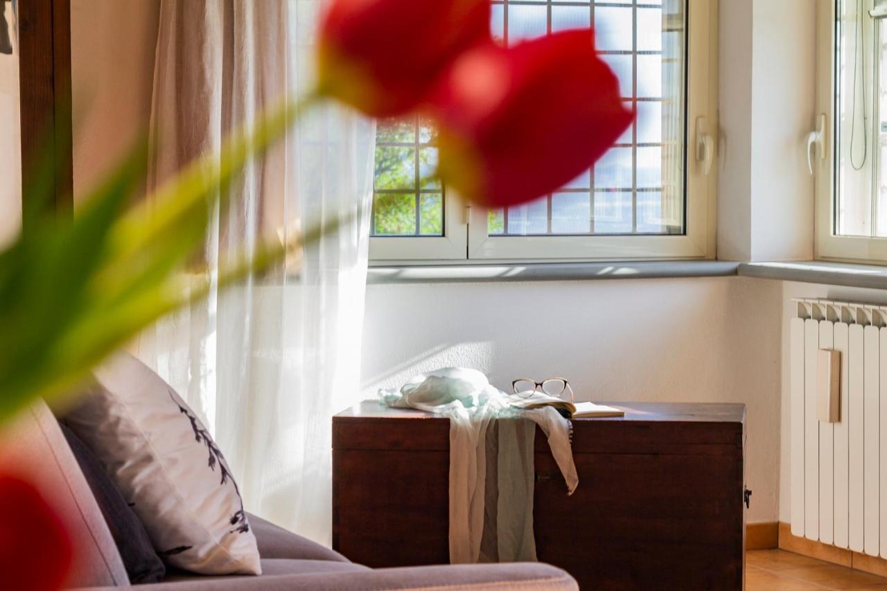 Casale Le Brecce B&B Отриколи Экстерьер фото